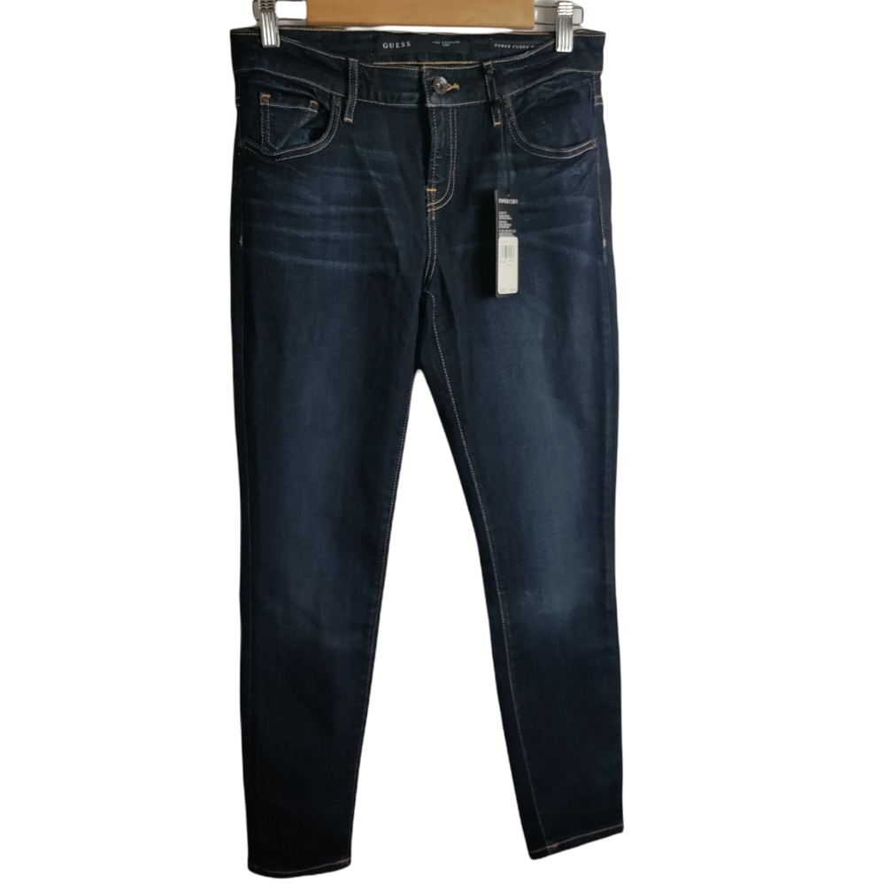 NWT Guess "power curvy mid" jeans size 29